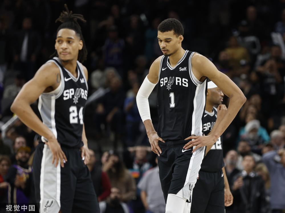 布云朝克特 布云朝克特